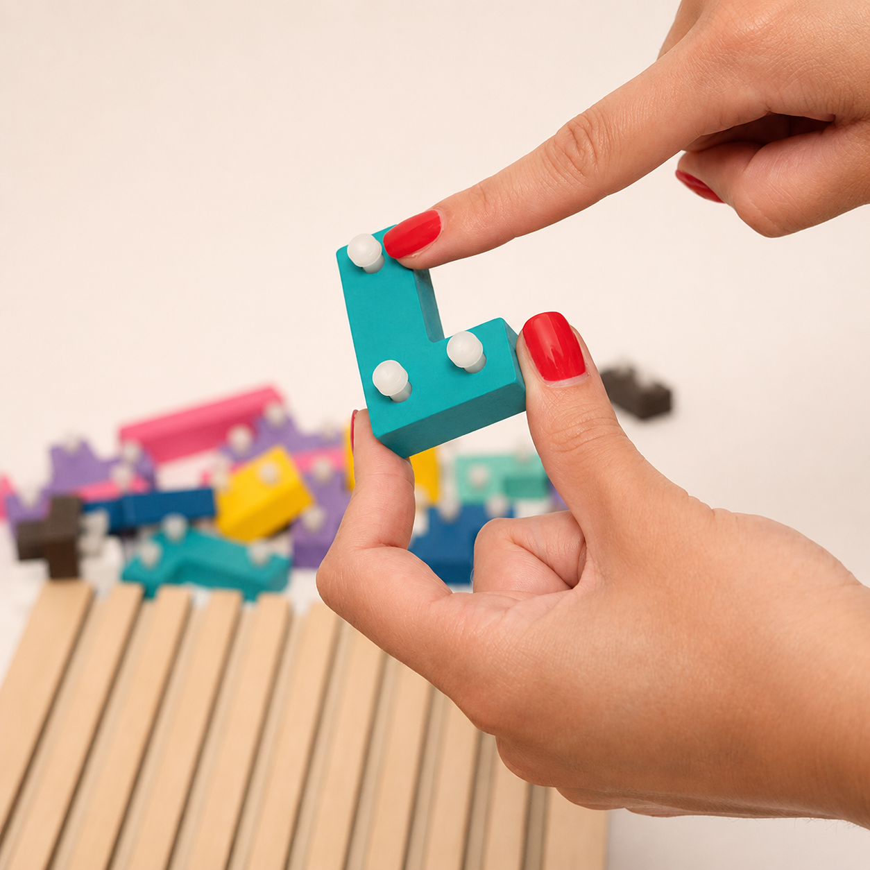 Montessori Træ-Tetris - Pædagogisk Byggespil